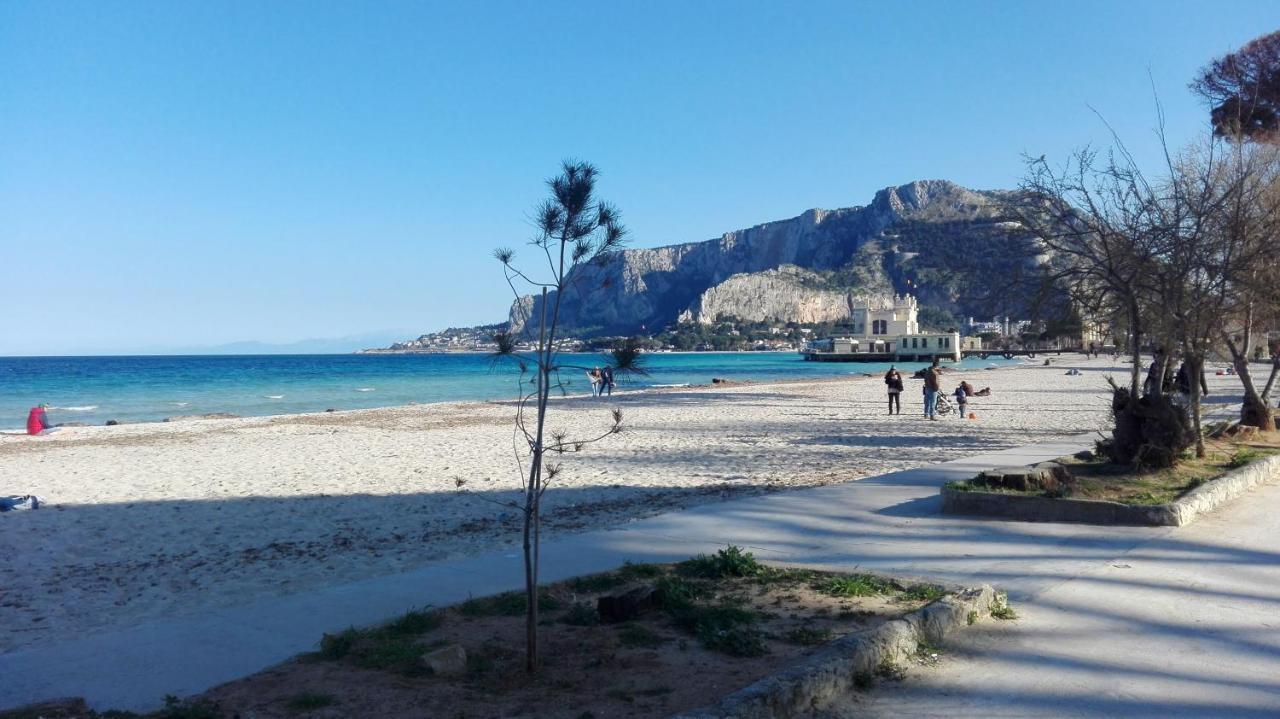 Mondello Villa Mare Eksteriør bilde